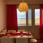 아파트 Two Bedroom View To The Sea Glassed Balcony Free Private Parking