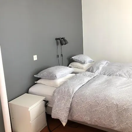 Two Bedroom View To The Sea Glassed Balcony Free Private Parking *