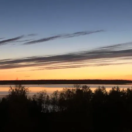 Two Bedroom View To The Sea Glassed Balcony Free Private Parking Apartament Kemi