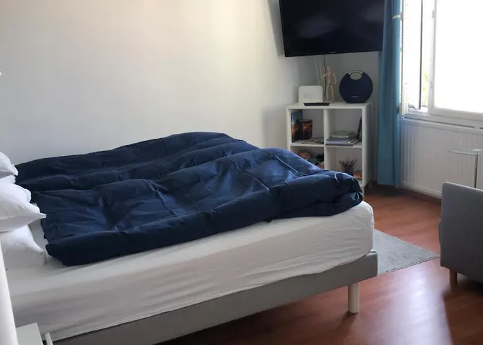 アパート Two Bedroom View To The Sea Glassed Balcony Free Private Parking ケミ