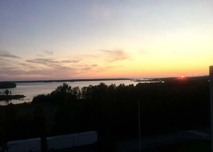 Two Bedroom View To The Sea Glassed Balcony Free Private Parking *